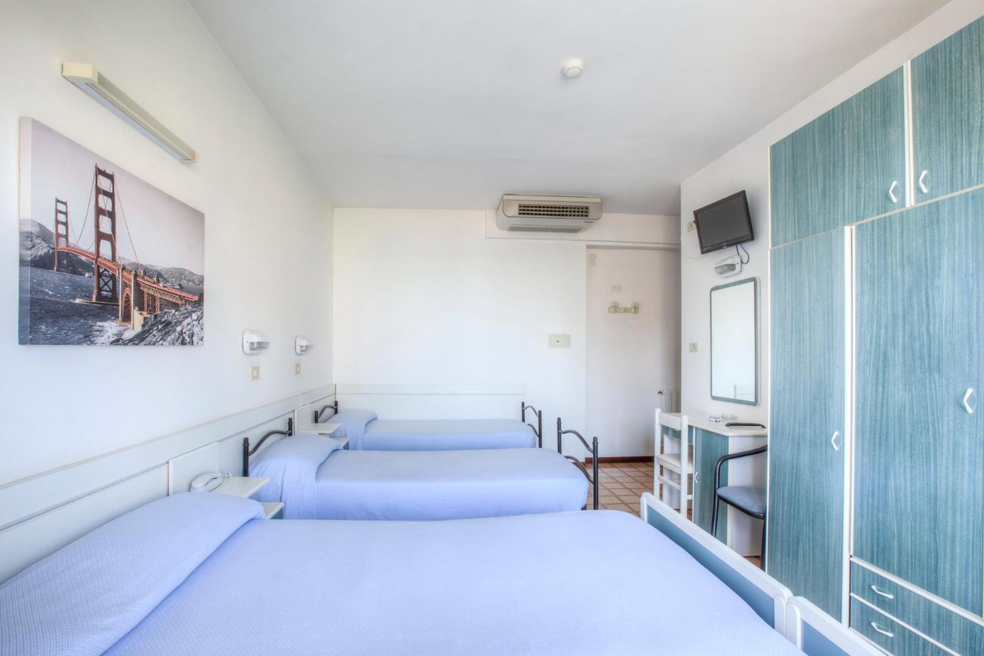 Hotel Taunus - Vista Mare Riccione Exterior photo