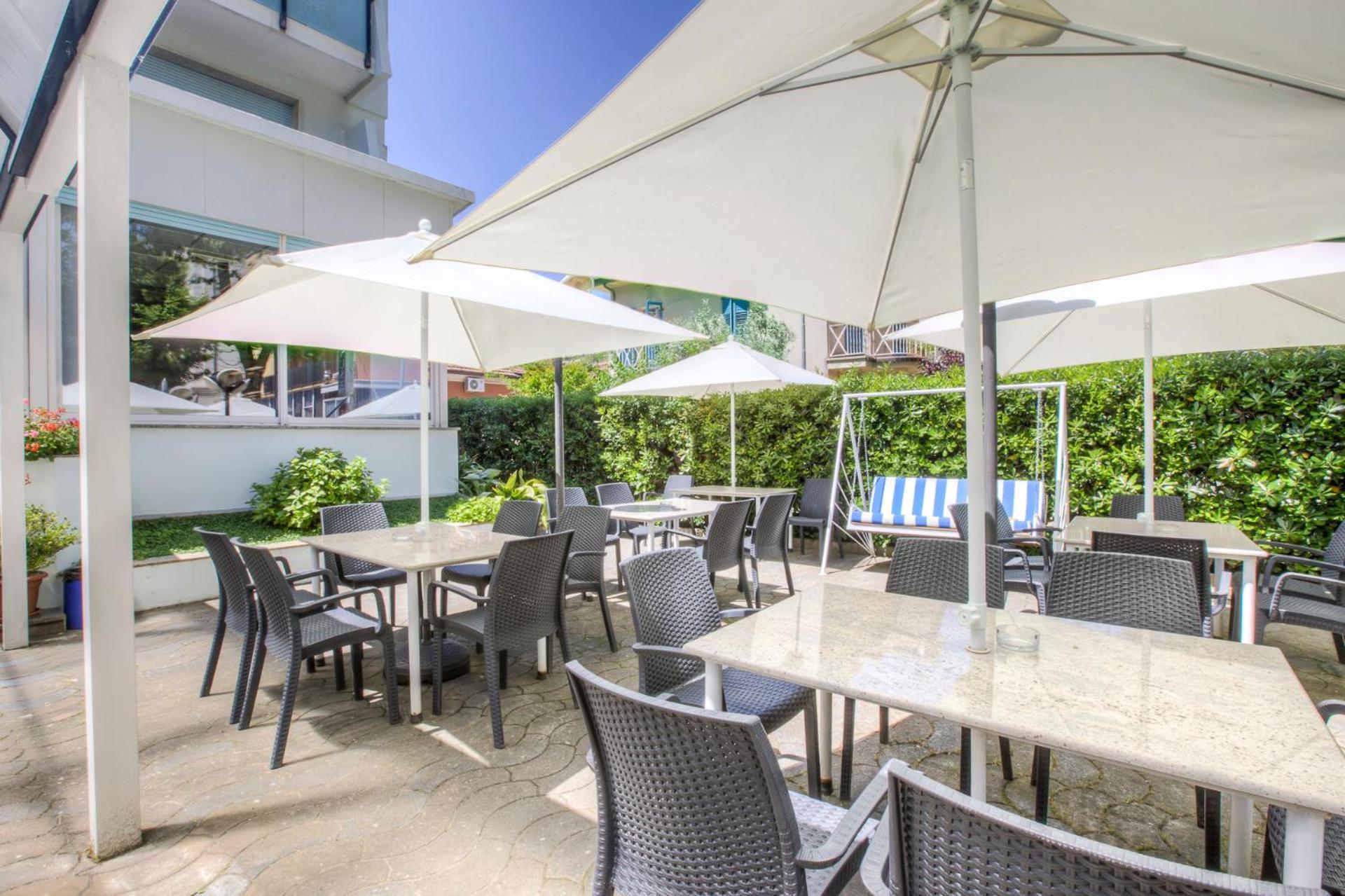 Hotel Taunus - Vista Mare Riccione Exterior photo
