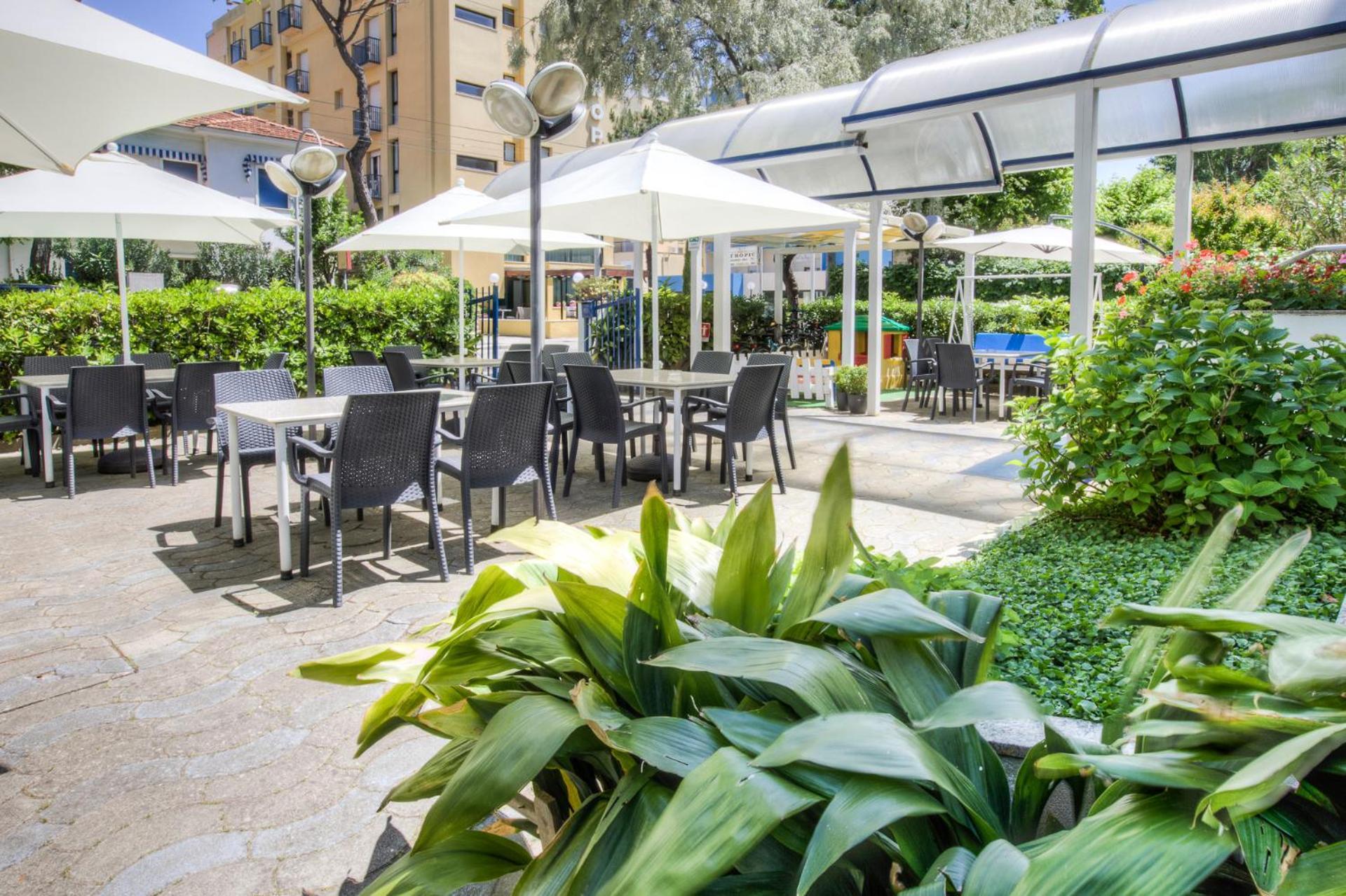 Hotel Taunus - Vista Mare Riccione Exterior photo